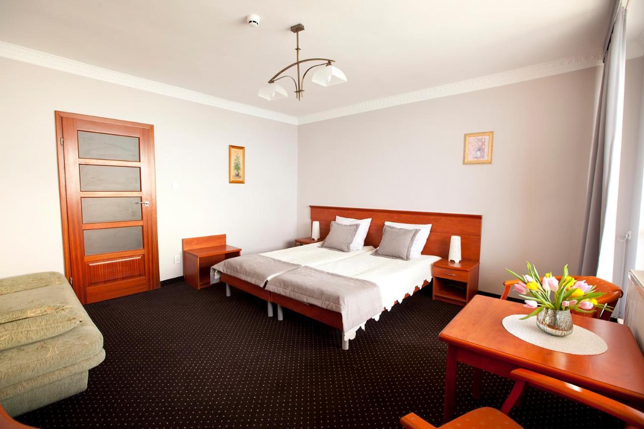 Hotel Wodnik Twoj Hotel Z Widokiem Na Morze อุสตรอเนียมอร์สเกีย ภายนอก รูปภาพ