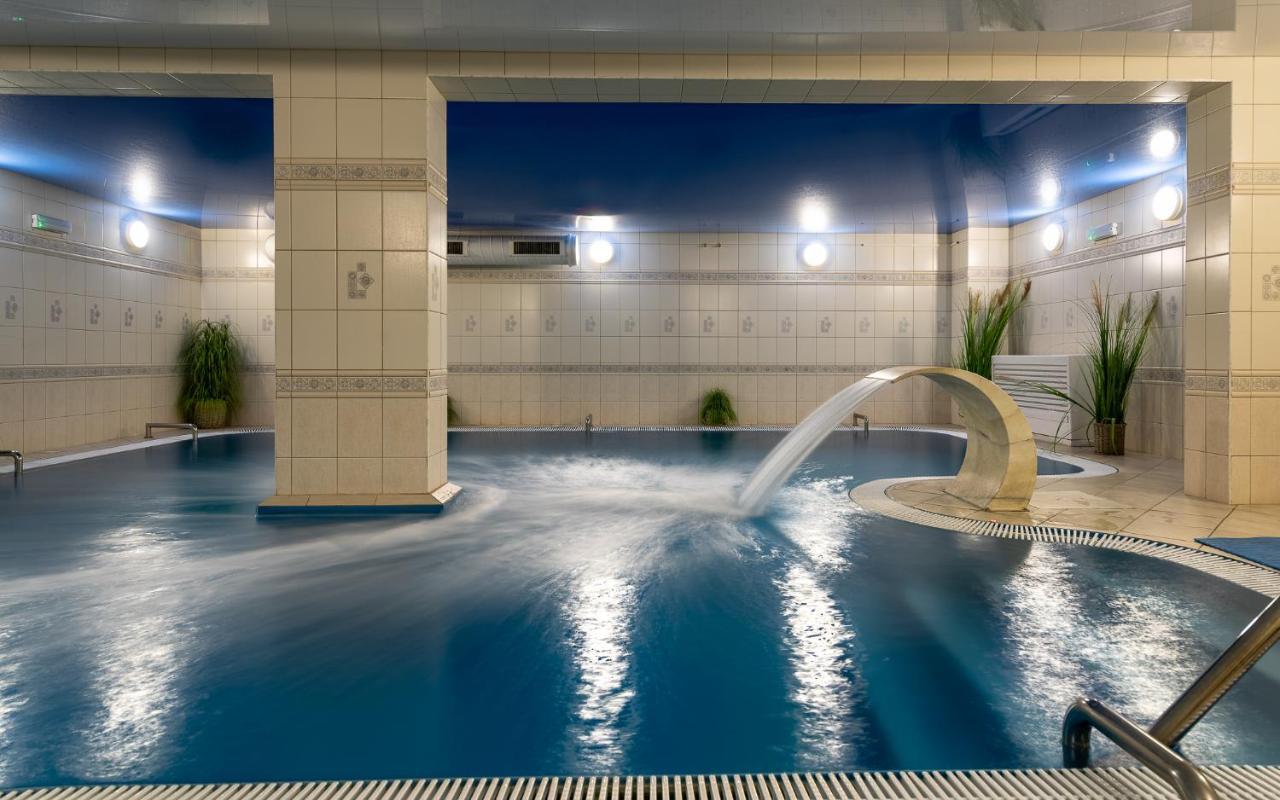 Hotel Wodnik Twoj Hotel Z Widokiem Na Morze อุสตรอเนียมอร์สเกีย ภายนอก รูปภาพ
