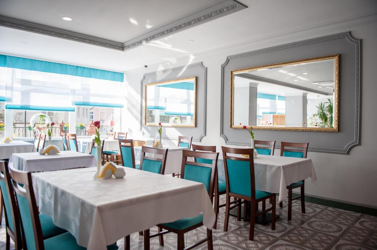 Hotel Wodnik Twoj Hotel Z Widokiem Na Morze อุสตรอเนียมอร์สเกีย ภายนอก รูปภาพ