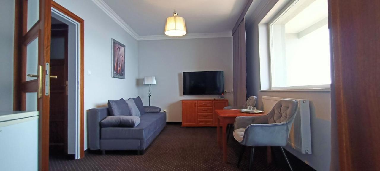 Hotel Wodnik Twoj Hotel Z Widokiem Na Morze อุสตรอเนียมอร์สเกีย ภายนอก รูปภาพ